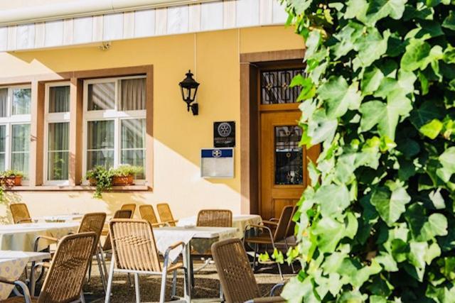 Hotel Roessli Allschwil Exterior photo